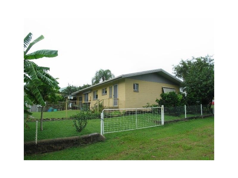 2a Buss Street, Bundaberg South QLD 4670