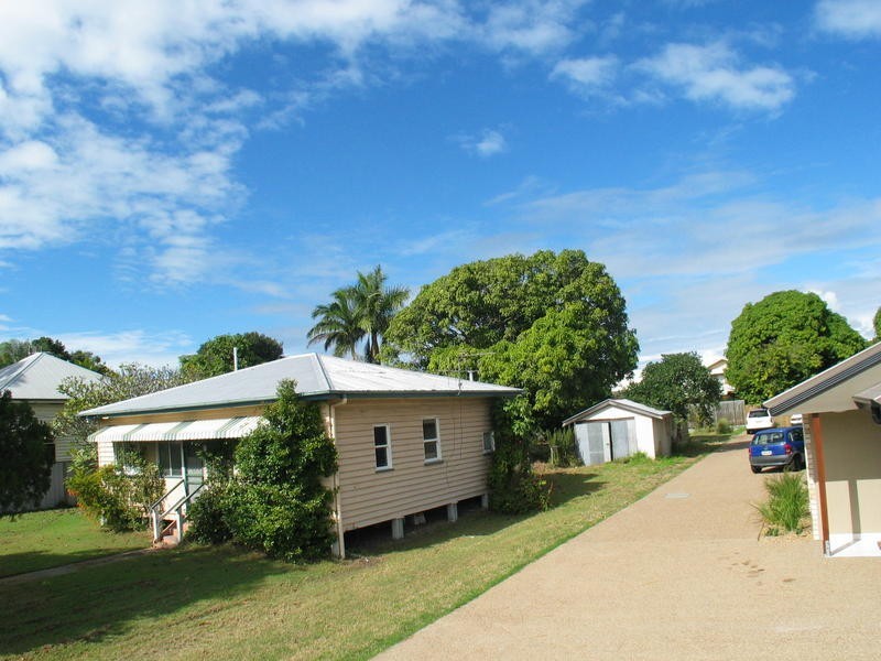 64 Burnett Street, Bundaberg South QLD 4670