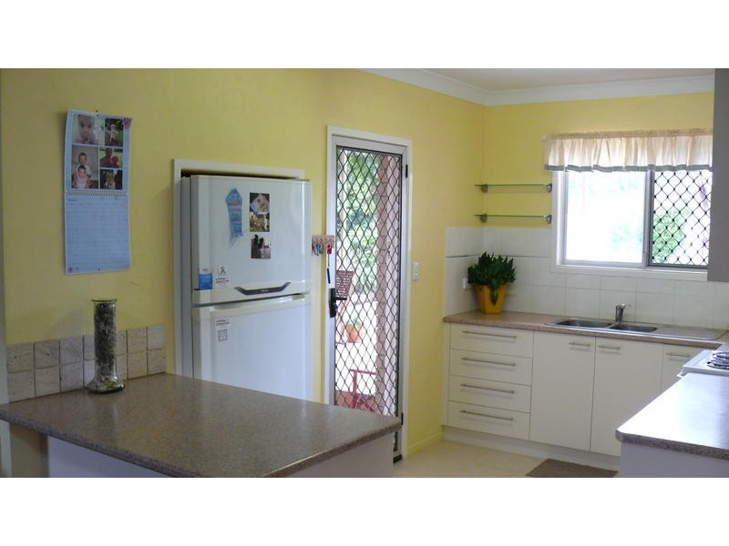 28 Stevenson Street, Kepnock QLD 4670