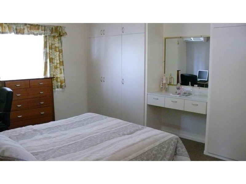 28 Stevenson Street, Kepnock QLD 4670