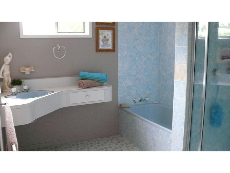 28 Stevenson Street, Kepnock QLD 4670