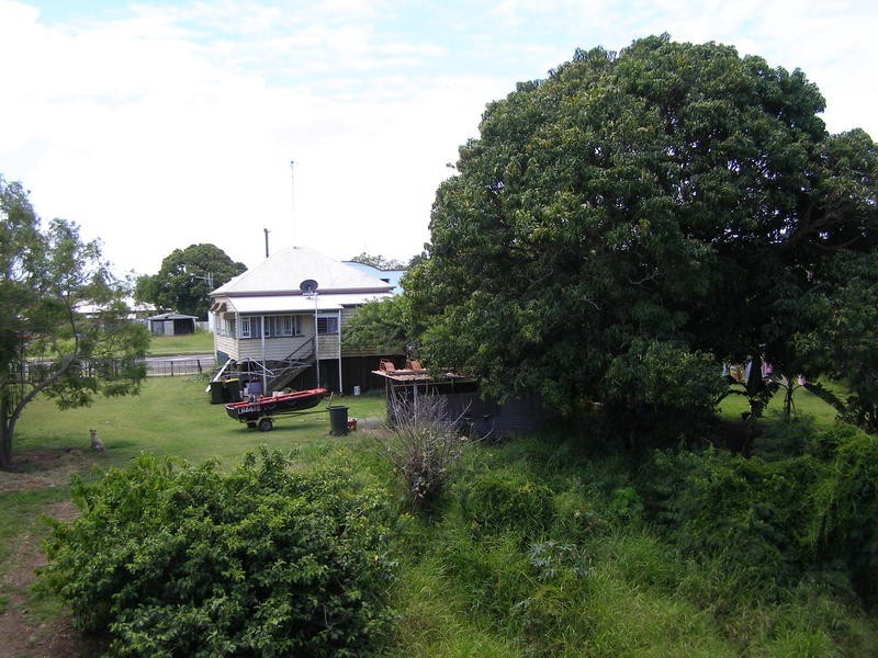 34 Perry Street, Bundaberg North QLD 4670