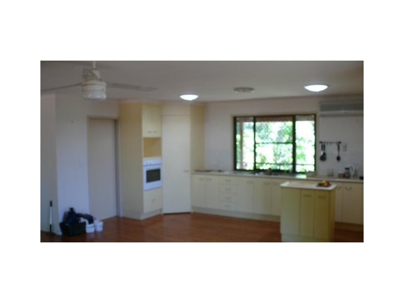 8 Torana Crt, South Bingera QLD 4670