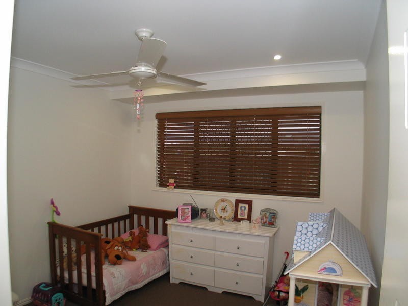 5 Gill Place, Kalkie QLD 4670
