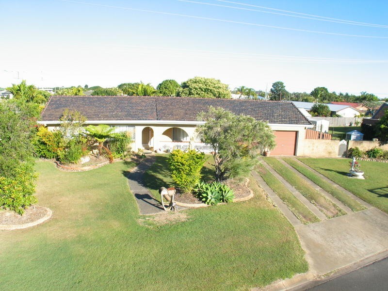 4 Walk, Thabeban QLD 4670
