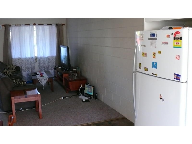 18 Hargreaves Street, Bundaberg South QLD 4670