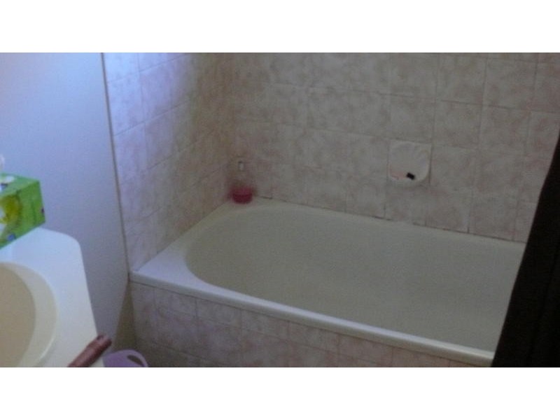 18 Hargreaves Street, Bundaberg South QLD 4670