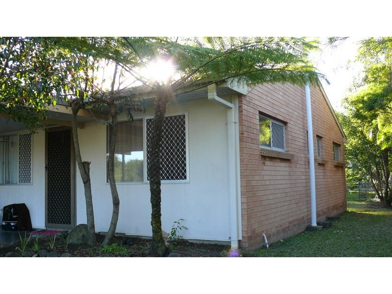 18 Hargreaves Street, Bundaberg South QLD 4670