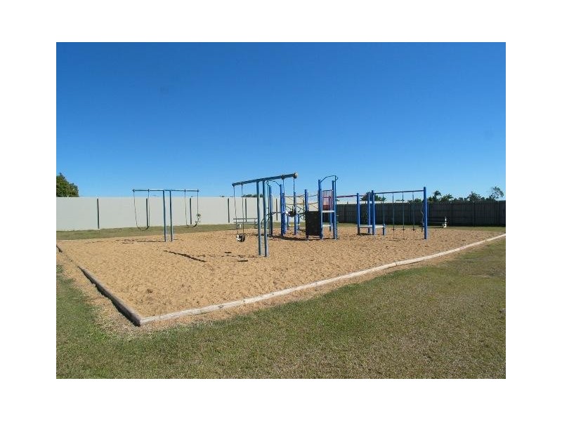 42 Santina Drive, Kalkie QLD 4670