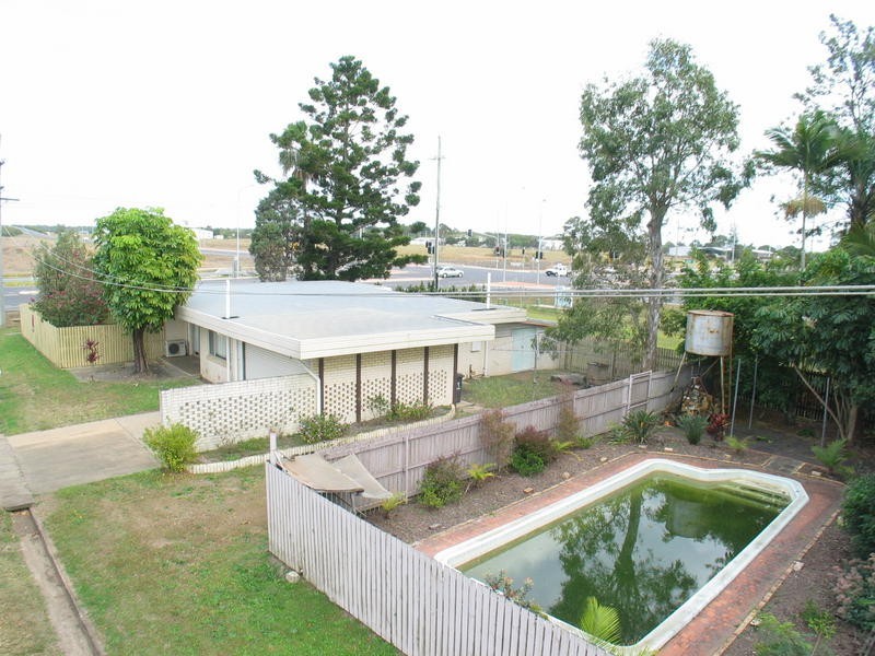 1 Channel Lane, Thabeban QLD 4670