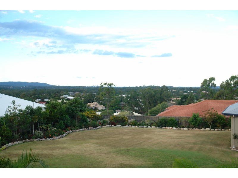 179 Gibson Cres, Bellbowrie QLD 4070