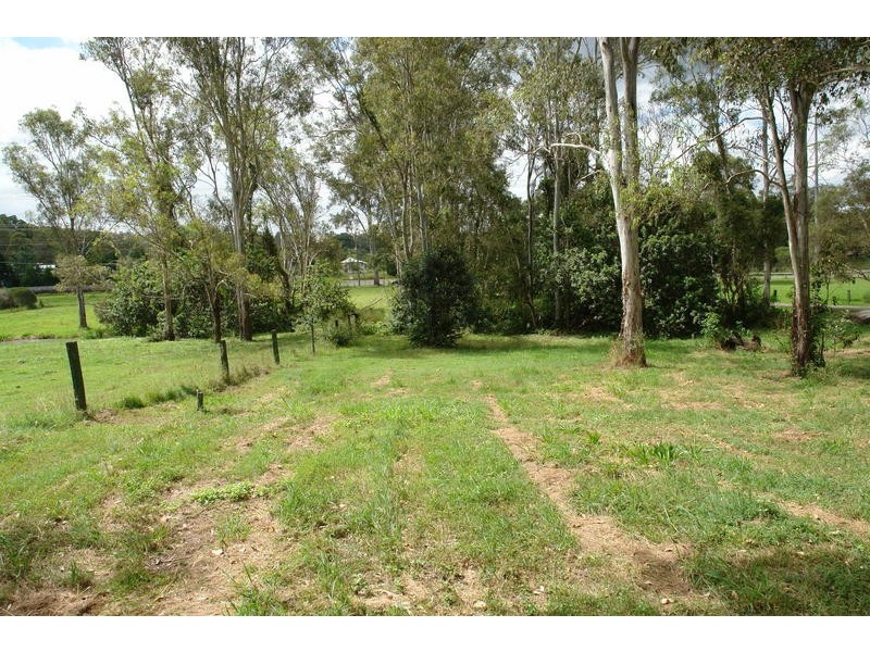 Anstead QLD 4070