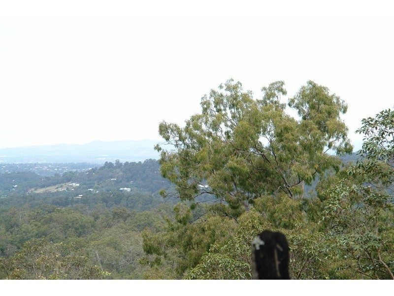 Upper Brookfield QLD 4069