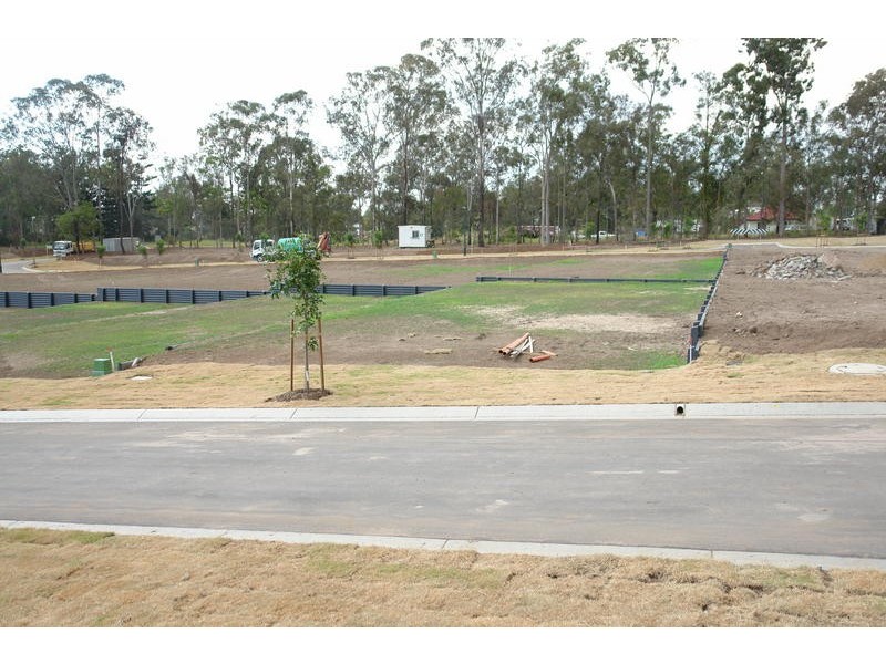 6 Portal Street, Oxley QLD 4075