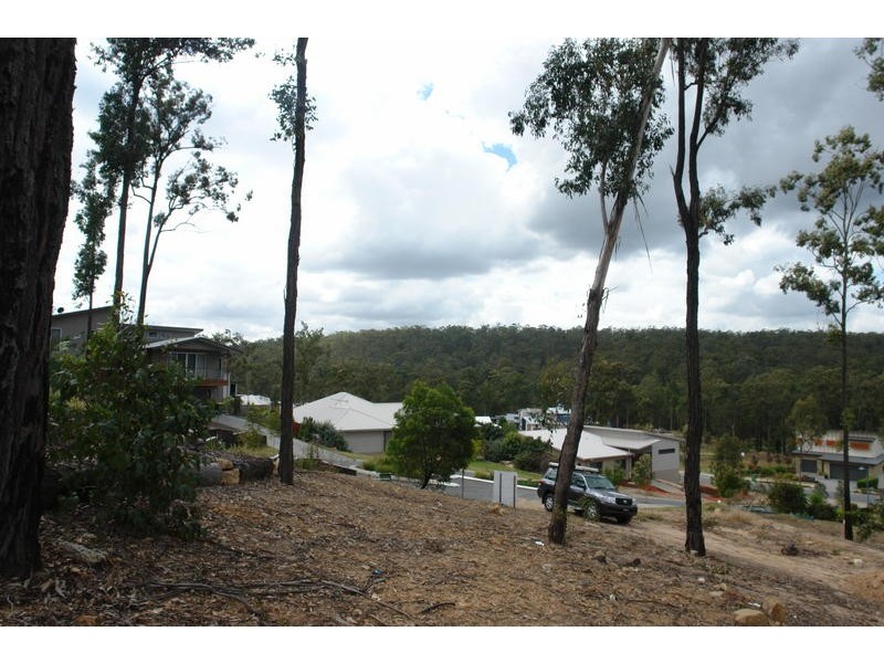 6 Cedarwood Place, Brookwater QLD 4300