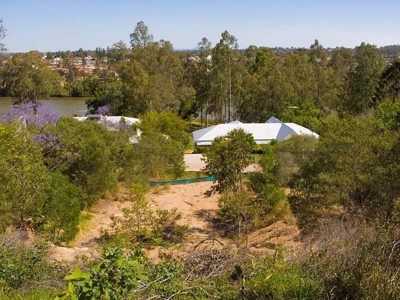 54 Robertson Place, Fig Tree Pocket QLD 4069