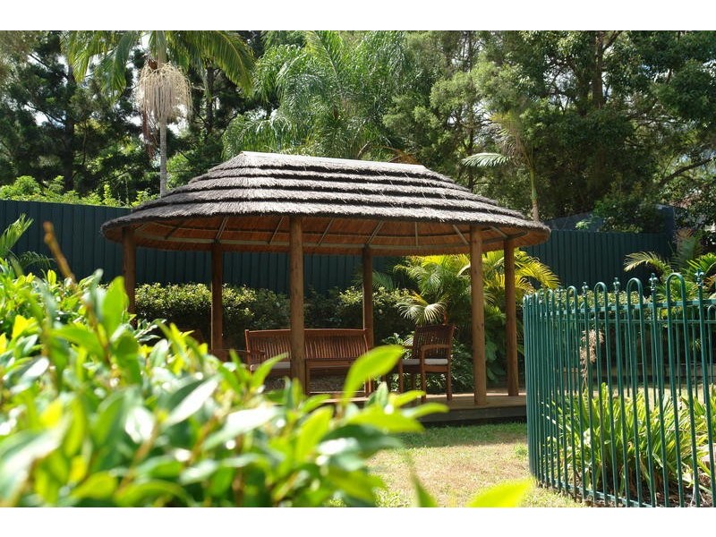 5 Mazzard Street, Bellbowrie QLD 4070