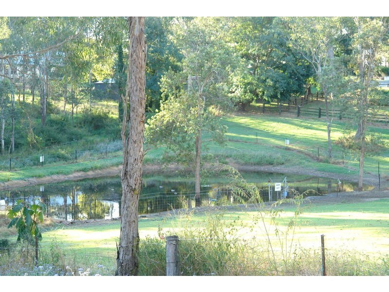 63 Greentrees Avenue, Kenmore Hills QLD 4069