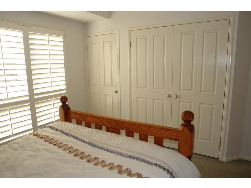 1 Sheldrake Place, Moggill QLD 4070