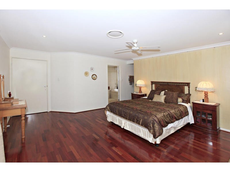 51 Church Road, Bellbowrie QLD 4070