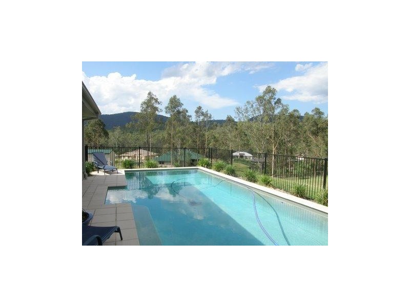 Mount Crosby QLD 4306