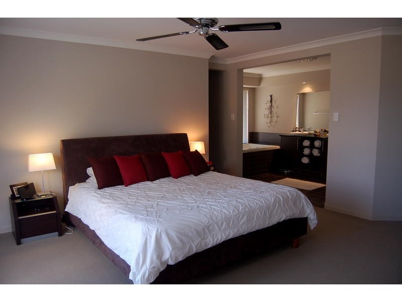 Mount Crosby QLD 4306