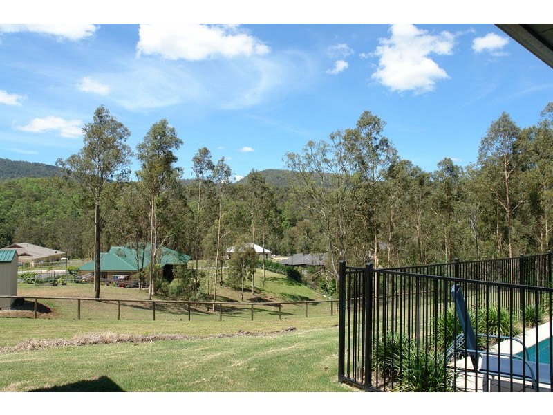 Mount Crosby QLD 4306