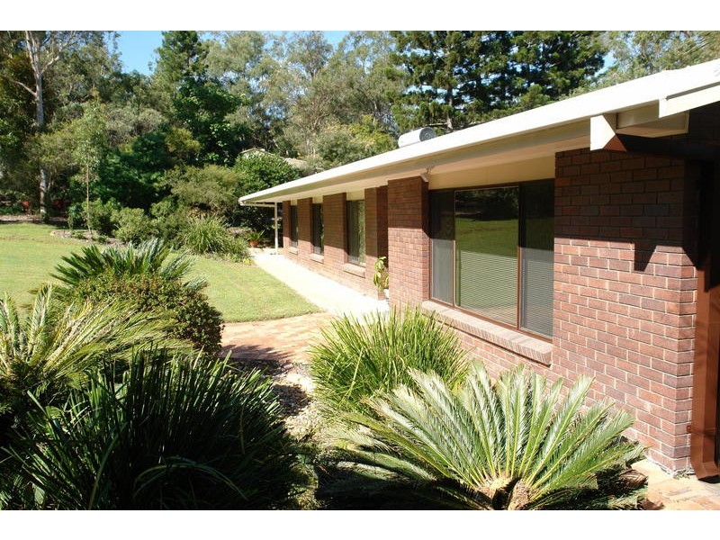 72 Sugars Road, Anstead QLD 4070