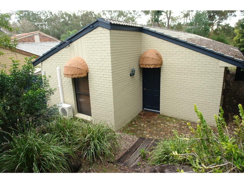 37 Chapel Hill Road, Chapel Hill QLD 4069