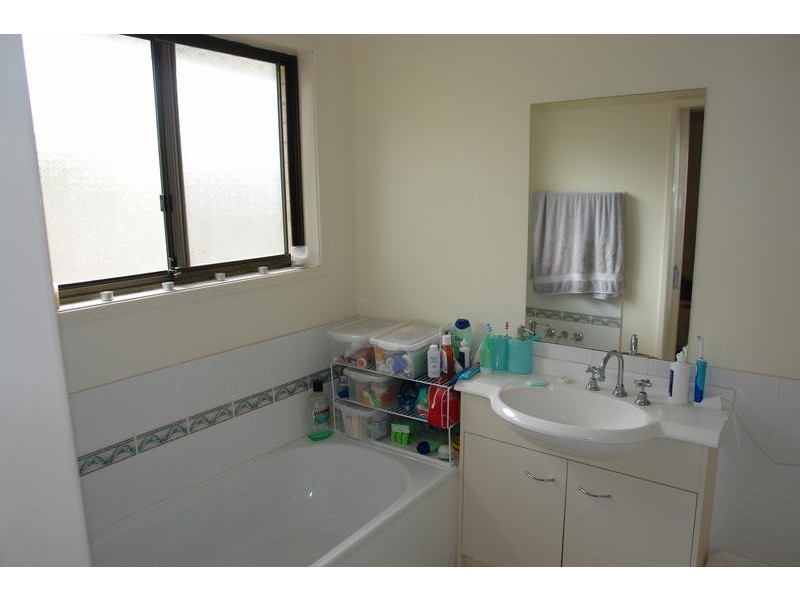 37 Chapel Hill Road, Chapel Hill QLD 4069