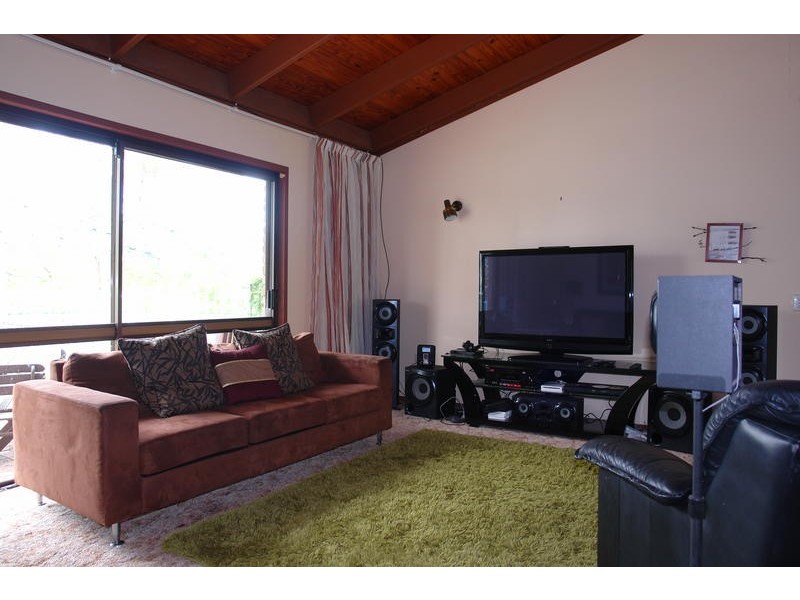 1075 Mt Crosby Road, Karana Downs QLD 4306