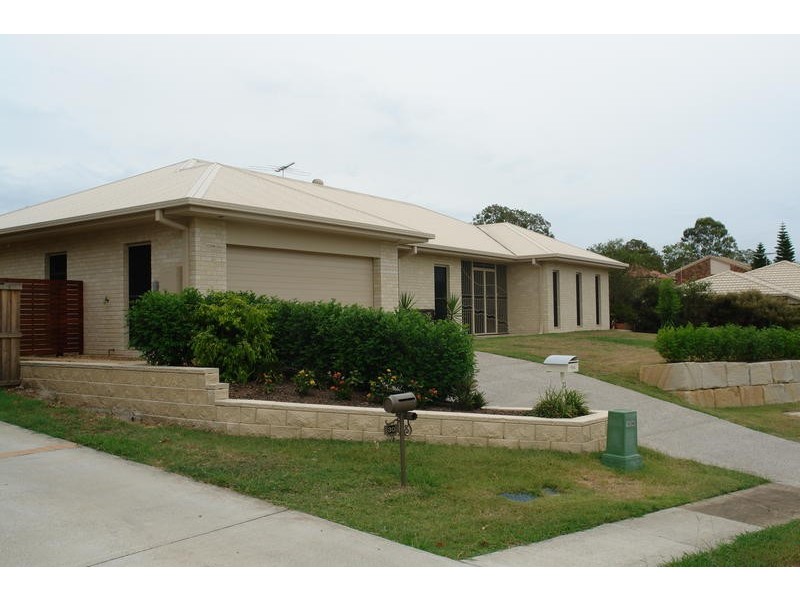 32 Church Road, Bellbowrie QLD 4070