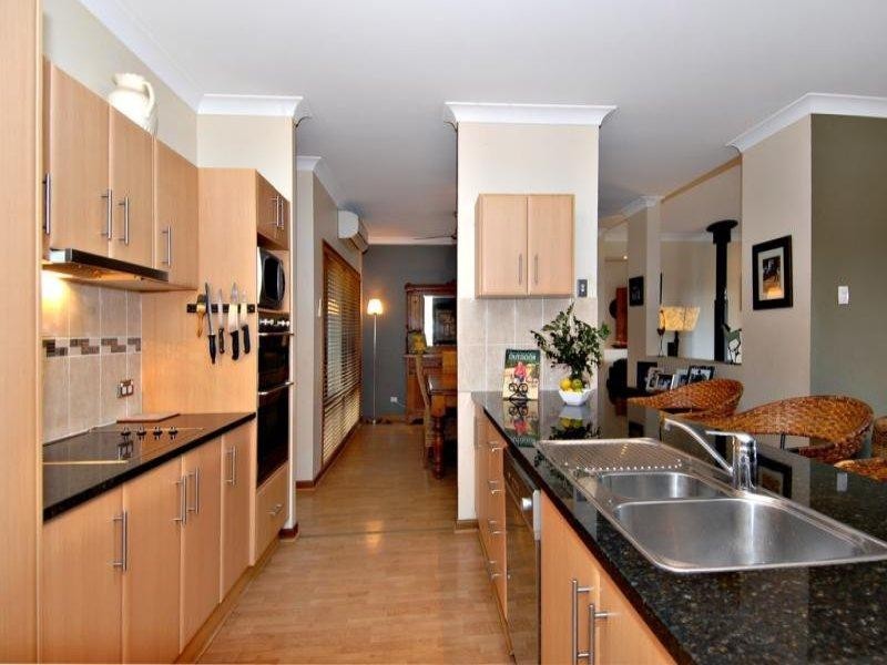 10 238 Sugars Road, Anstead QLD 4070