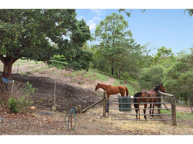 10 238 Sugars Road, Anstead QLD 4070