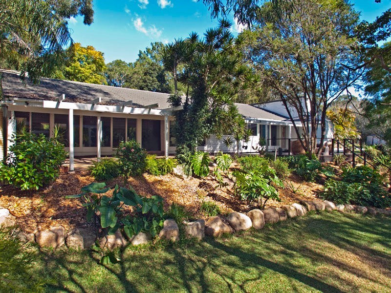 25 Avonmore Street, Moggill QLD 4070