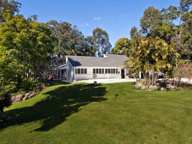 25 Avonmore Street, Pullenvale QLD 4069