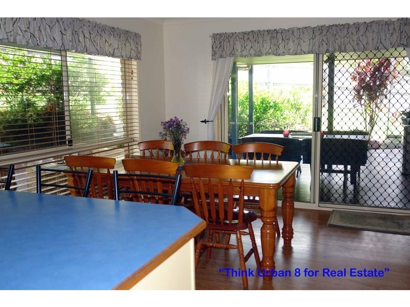 66 Gibson Cres, Bellbowrie QLD 4070