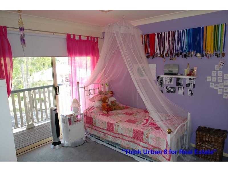 66 Gibson Cres, Bellbowrie QLD 4070