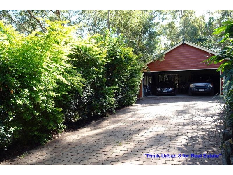 693 Haven Road, Upper Brookfield QLD 4069