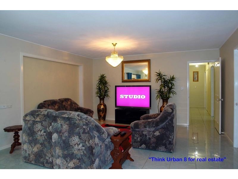 303 Pinjarra Road, Pinjarra Hills QLD 4069