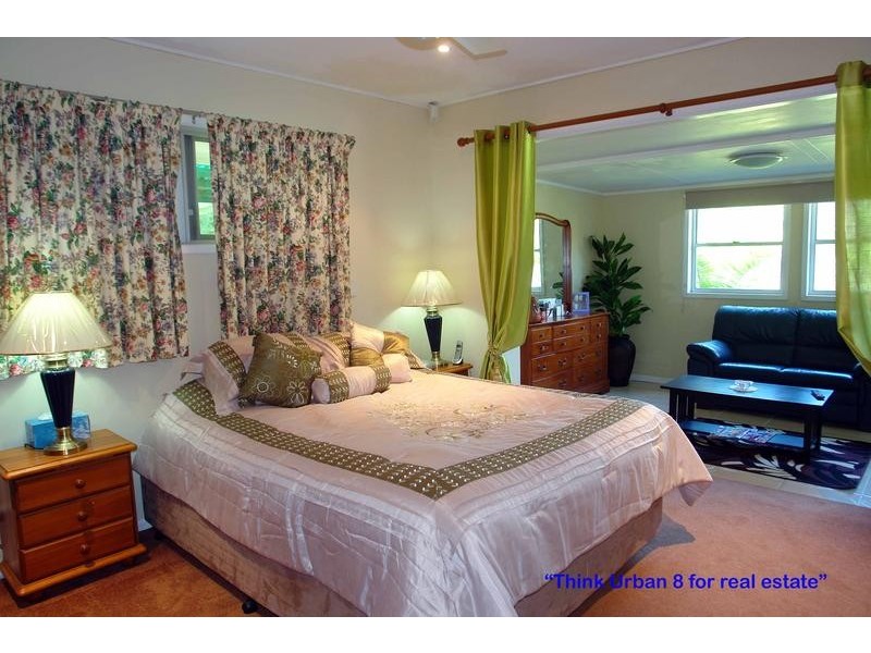 303 Pinjarra Road, Pinjarra Hills QLD 4069