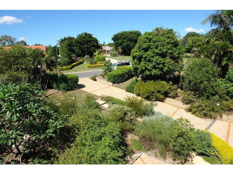 41 Pioneer Crescent, Bellbowrie QLD 4070