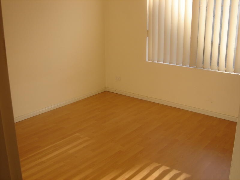 2/ 3-5 Irving St, Parramatta NSW 2150