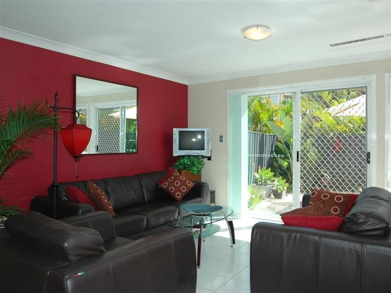 26 9-15 Harrier Drive, Burleigh Waters QLD 4220