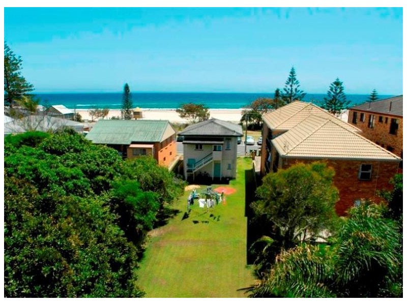 Bilinga QLD 4225