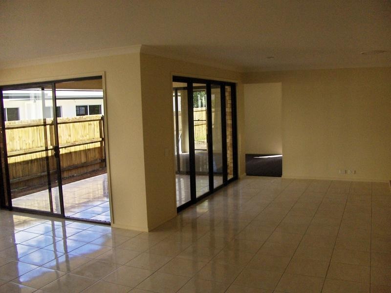 38 Lillydale Street, Carseldine QLD 4034