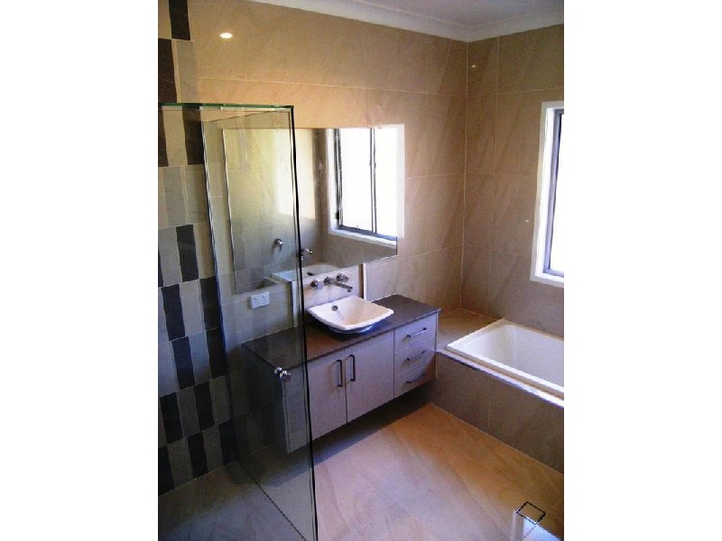 19 Silverbirch  Place, Bridgeman Downs QLD 4035