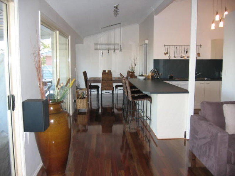 Tanah Merah QLD 4128