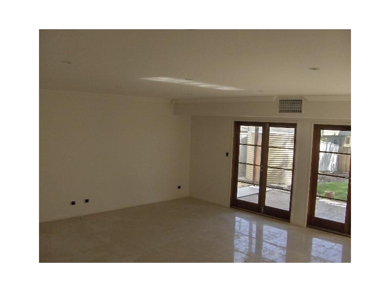 Coorparoo QLD 4151