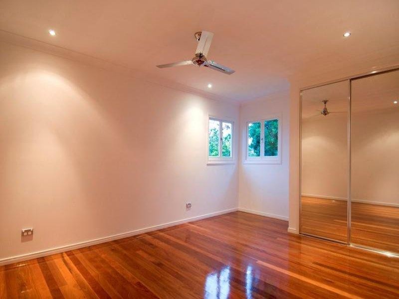 260 Webster Road, Stafford QLD 4053